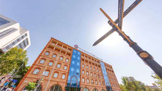 Best Western Plus Congress Hotel-Yerevan Updated 2022 Room Price-Reviews &  Deals | Trip.com