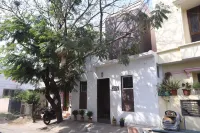 Nestlay Rooms Ambattur Hotel in zona Aarthi Mini Hall