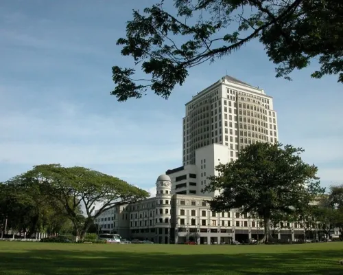 Merdeka Palace Hotel & Suites Hotels near Cat Museum
