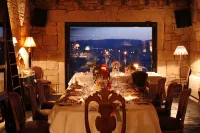 Casas Do Coro Hotels in Longroiva