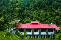Haut Monde Hill Stream Resort and Spa Hotels near Maldevta, Picknic Spot, Dehradun