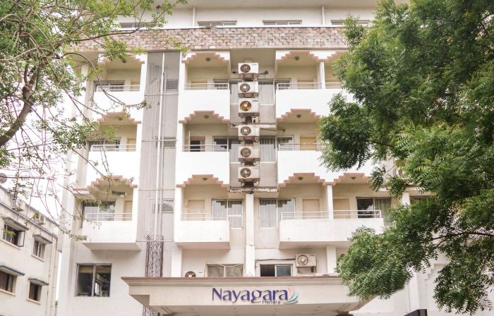 Nayagara Hotel