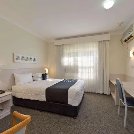 Comfort Inn All Seasons