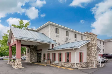 Super 8 by Wyndham Spokane Valley