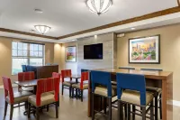Comfort Inn & Suites - breakfast