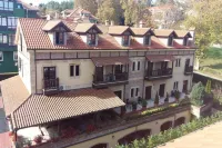 El Tejo de Comillas Hotels near El Capricho de Gaudí