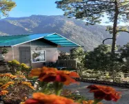 The Cocoon Camps & Nature Resorts Hotels near Goludhar Mandir, Simalkha
