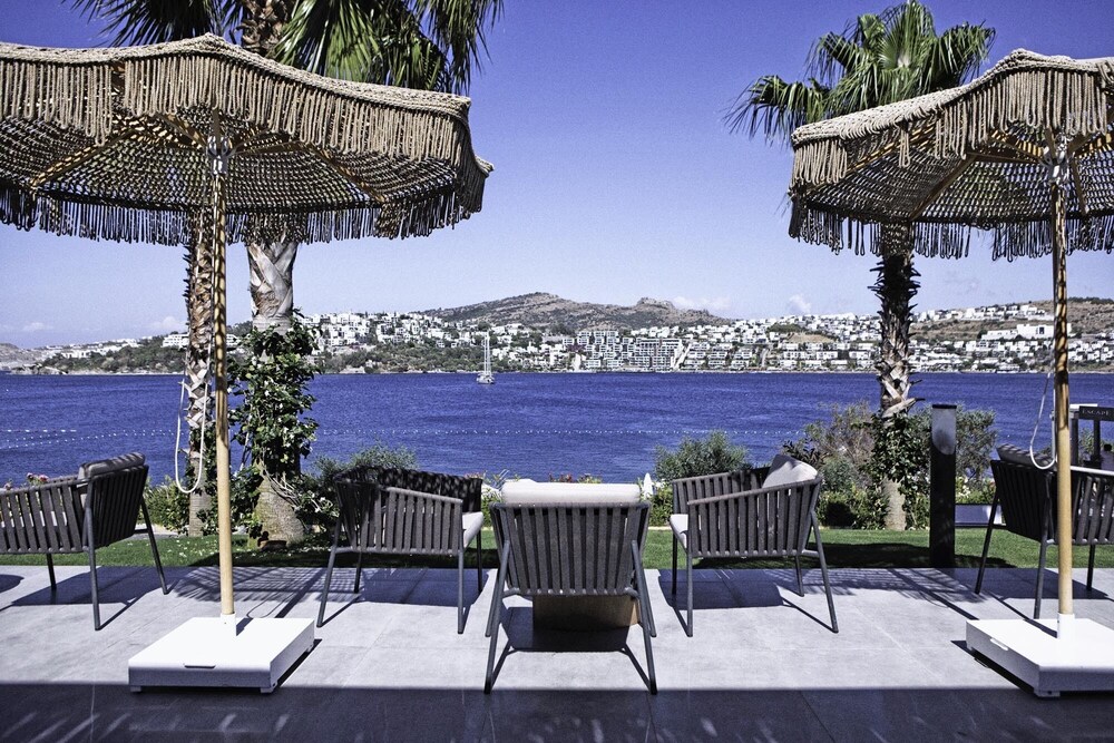 Cape Bodrum Luxury Hotel & Beach