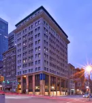DoubleTree by Hilton Hotel Columbia فنادق في Columbia