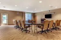 Comfort Suites Delavan - Lake Geneva Area Hotels in Delavan