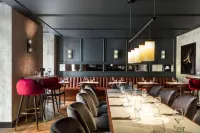 Radisson Blu Boutique Hotel, Madrid Prado - فطور