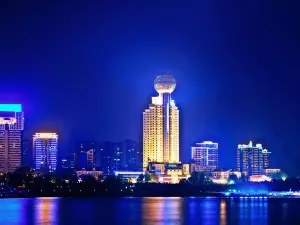 Howard Johnson Pearl Plaza Wuhan