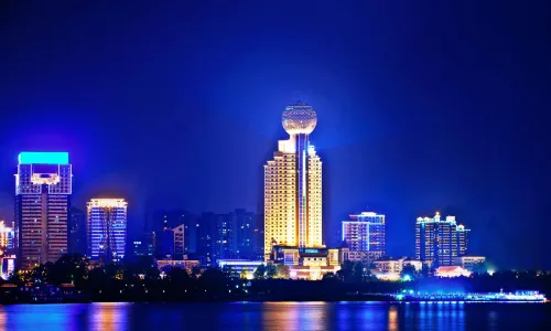 Howard Johnson Pearl Plaza Wuhan