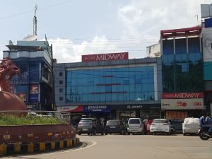 Midway Hotel