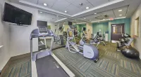 Holiday Inn Express & Suites MEDFORD-CENTRAL POINT by IHG - gimnasio