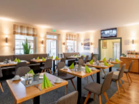 Nordsee-Hotel Hinrichsen Hotels in Husum
