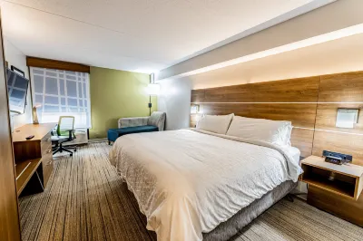 Holiday Inn Express Indianapolis South Hotels near Walmart Supercenter