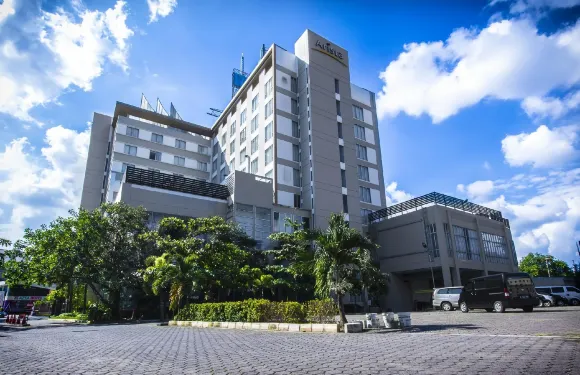 阿里斯塔帕拉姆邦酒店