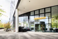 voco Dusseldorf Seestern Hotels in Meerbusch