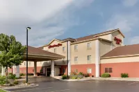 Summit Suites Hotel di Gillete