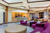 La Quinta Inn & Suites by Wyndham Raleigh Crabtree Hotels in Meredith