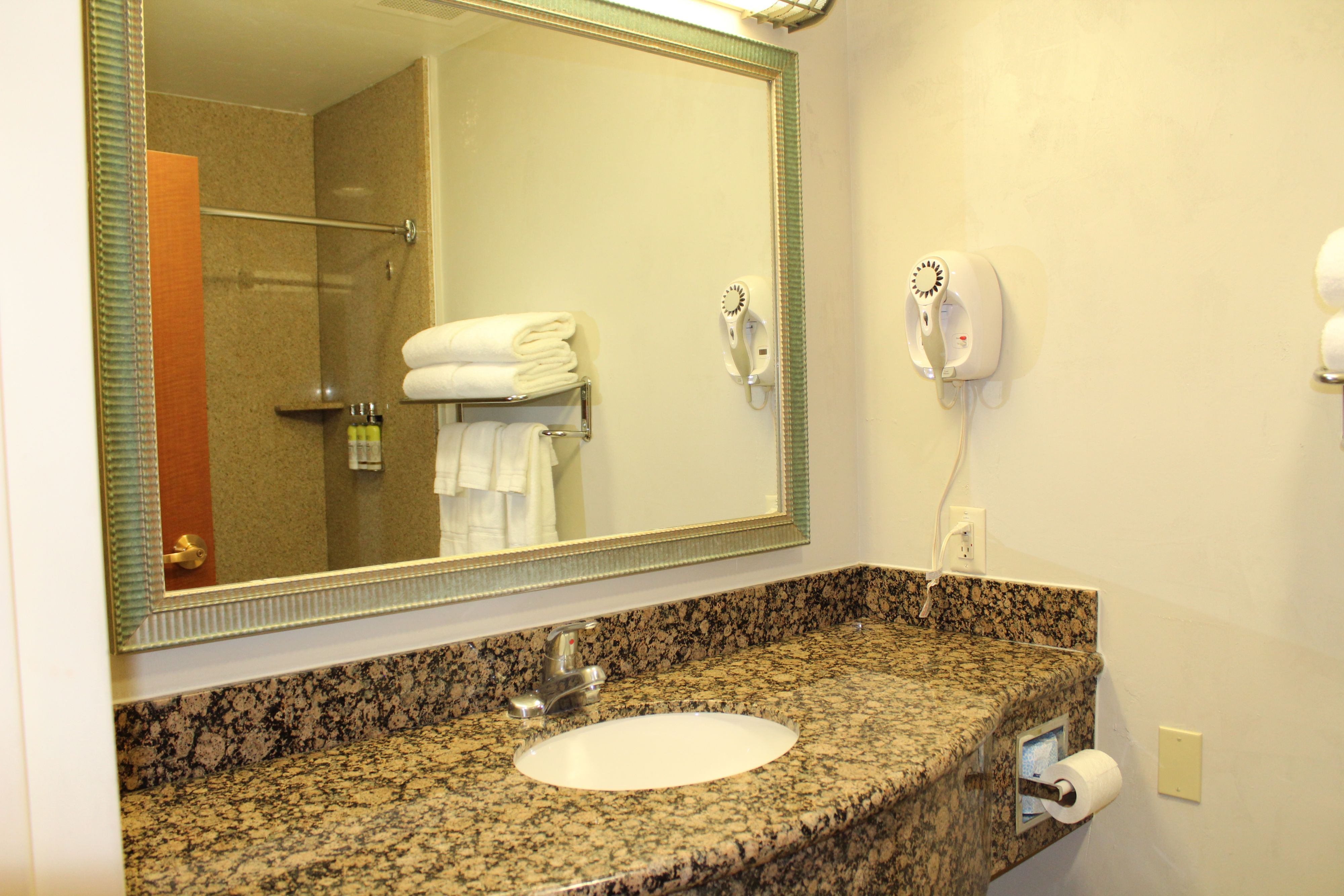 Holiday Inn Express & Suites Tucson Mall