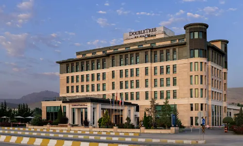 Doubletree by Hilton Van