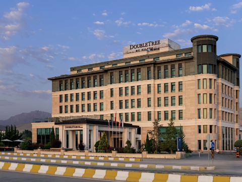 Doubletree by Hilton Van