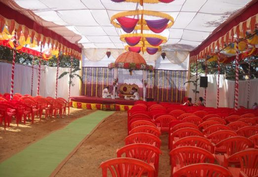 Hotel Dwarka Hotel Overview