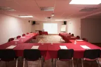 Hotel Spa le Relais du Bellay Hotels in Le Puy-Notre-Dame