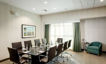 Hampton Inn & Suites by Hilton Seattle/Northgate