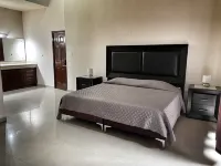 14) Comfortable Suite for 2 People