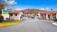 SureStay Hotel by Best Western Helen Downtown Hotel di Helen