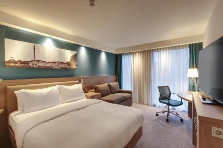 Hampton by Hilton Stuttgart City Centre Отели рядом с достопримечательностью «Вильгельма»