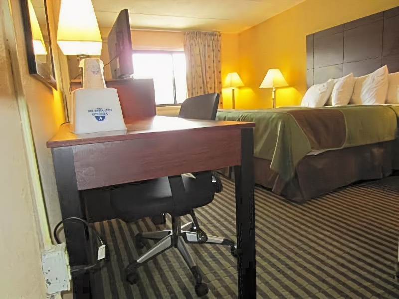 Americas Best Value Inn at Central Valley