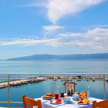 Porto Evia Boutique Hotel