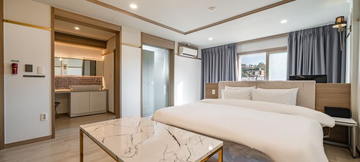 Geojedo Jangseungpo Hotel Pause Ξενοδοχεία στην πόλη Geoje-si