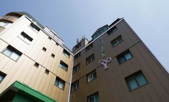 Yangpyeong Hotel Y