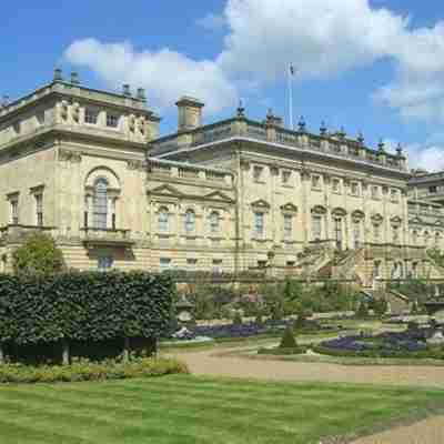 Crowne Plaza Harrogate Hotel Exterior