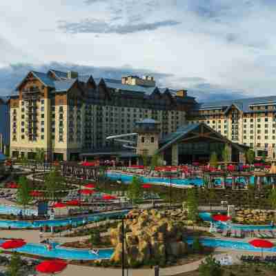 Gaylord Rockies Resort & Convention Center Hotel Exterior