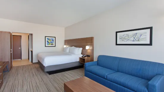 Holiday Inn Express & Suites Moses Lake