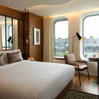 Renaissance Paris République Hotel Rooms