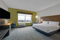 Holiday Inn Express & Suites Collingwood Hotels in Wasaga Beach