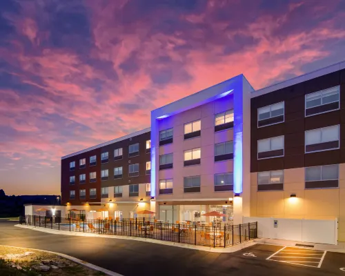 Holiday Inn Express & Suites ASHEBORO by IHG Hotels in Randolph County