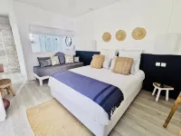 The Good Life Mauritius Hotels in Calodyne