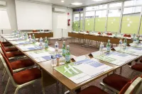 Holiday Inn Express Amiens Hotel di Poulainville