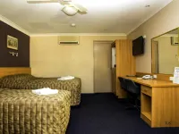 Sun Palms Motel Hotels in Allenstown