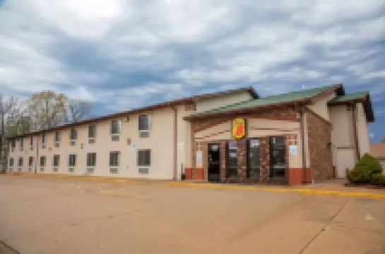 슈퍼 8 바이 윈덤 마운틴 홈  호텔