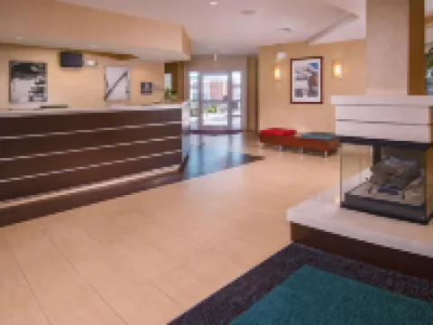 โซเนสตา อีเอสสวีทส์ มหาวิทยาลัยชาร์ลอตส์วิลล์ โรงแรมในชาร์ลอตส์วิลล์