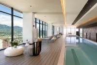Hilton San Jose la Sabana - Pools